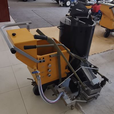 手動で押す熱塑性道路線標識機 100Lの塗料タンク容量