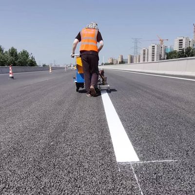 自転式道路線標識機 冷塗装道路敷設機